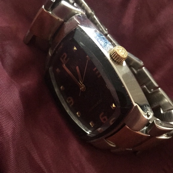 Watch - Picture 3 of 7